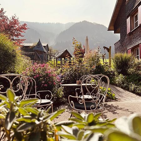 Alpen Hotel Post Au (Vorarlberg) Esterno foto